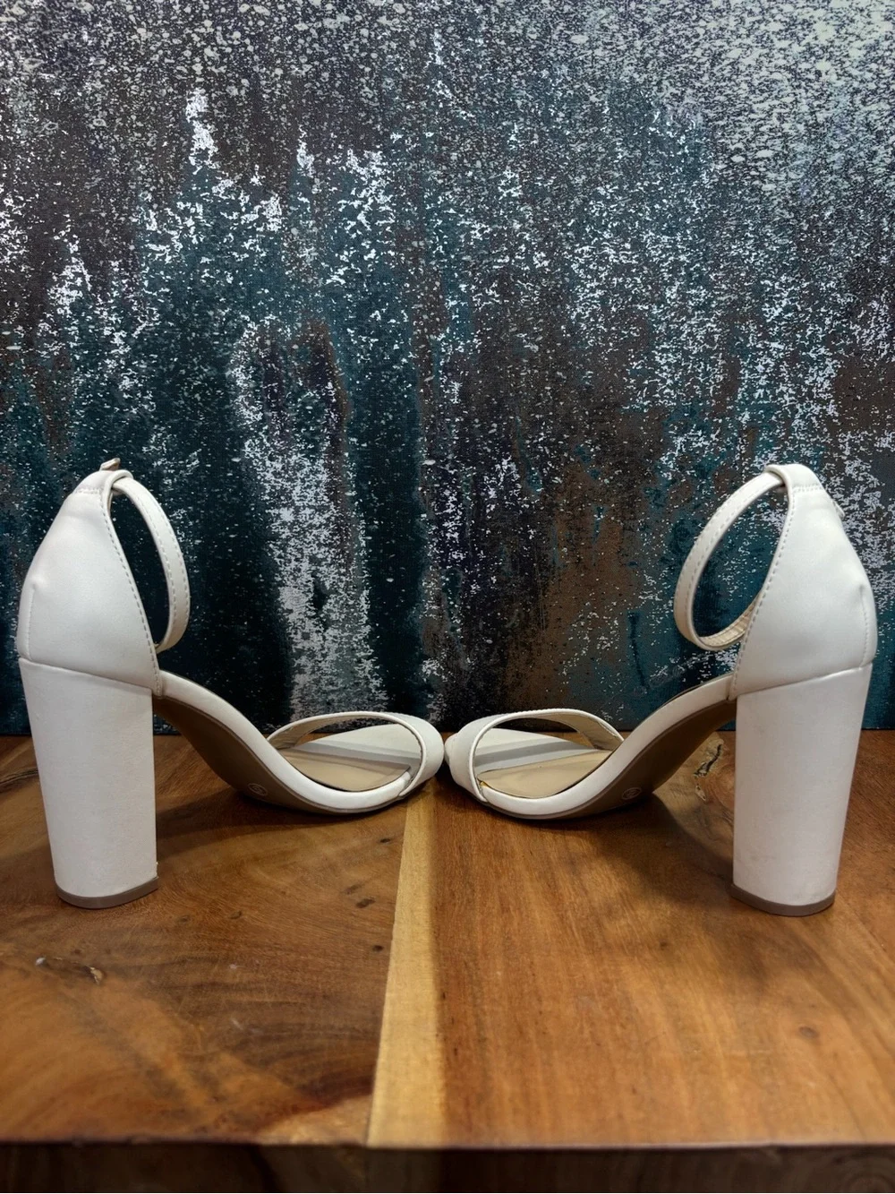 Lulus Taylor‎ Minimalist Ankle Strap Block Heels Size 8